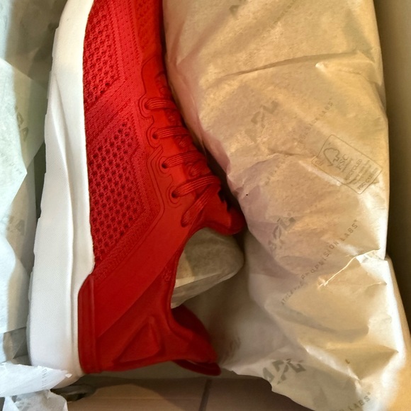 APL TechLoom tracer men’s 7 or women’s 8.5 unisex shoe - Picture 7 of 8